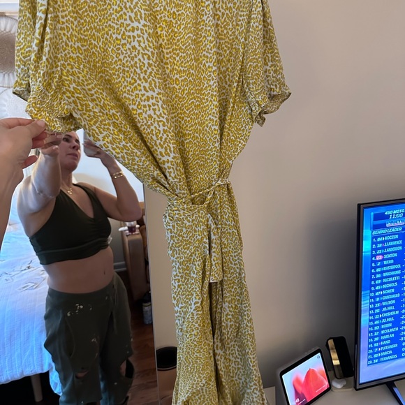 Diane Von Furstenberg Emilia Ruffled Leopard-Print Wrap Dress - Yellow Large - Picture 3 of 5